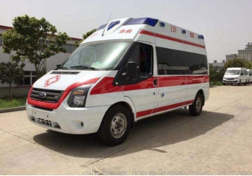 新晃救护车租赁